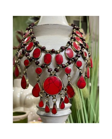 COLLAR ROJO